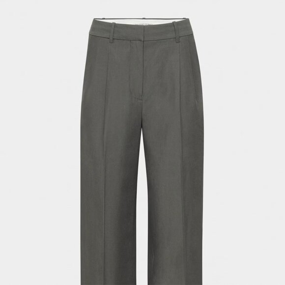 Aritzia - The Effortless Pant™ - Day Twill - Coal Grey - Size 4 - Picture 5 of 13